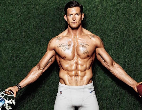 Steve Weatherford S Ripped Abs Will Get Your Butt Into The Gym