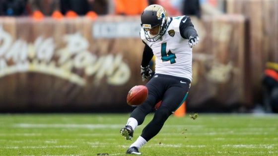 josh-lambo-jaguars-kickoff.jpg