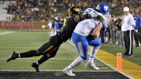 NCAA Football: Kentucky at Missouri