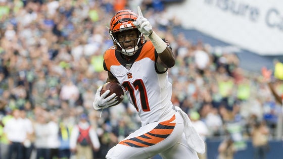 usatsi-13330682-john-ross-bengals-wr-td-2019-1400.jpg