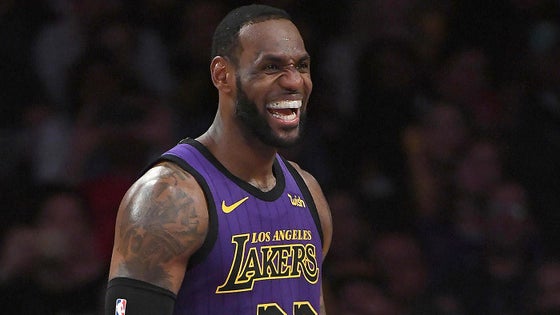 lebron-smiles.jpg