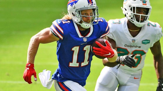 cole-beasley-1400.jpg