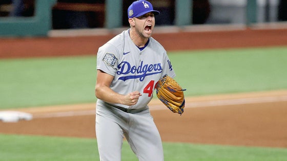 blake-treinen-dodgers.jpg