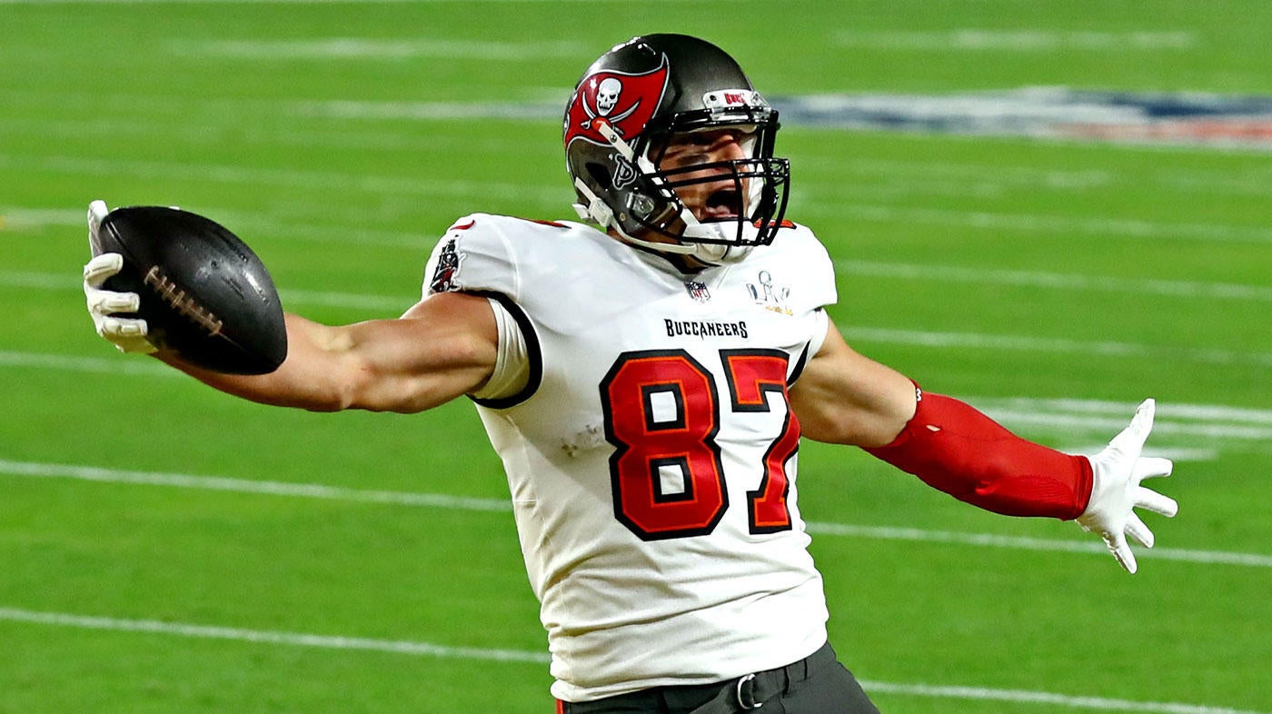 rob-gronkowski-super-bowl.jpg