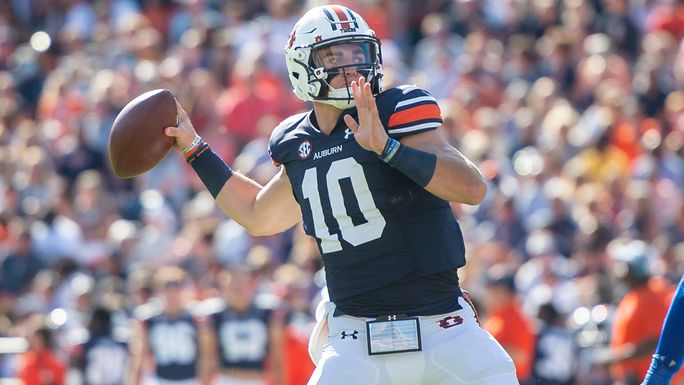 bo-nix-auburn-blue-throwing-getty.png