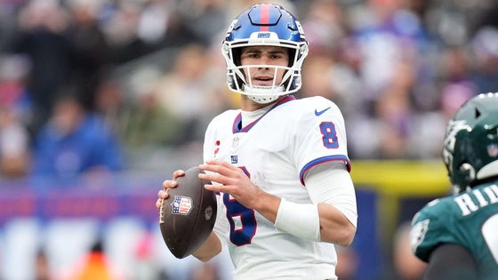 daniel-jones.jpg