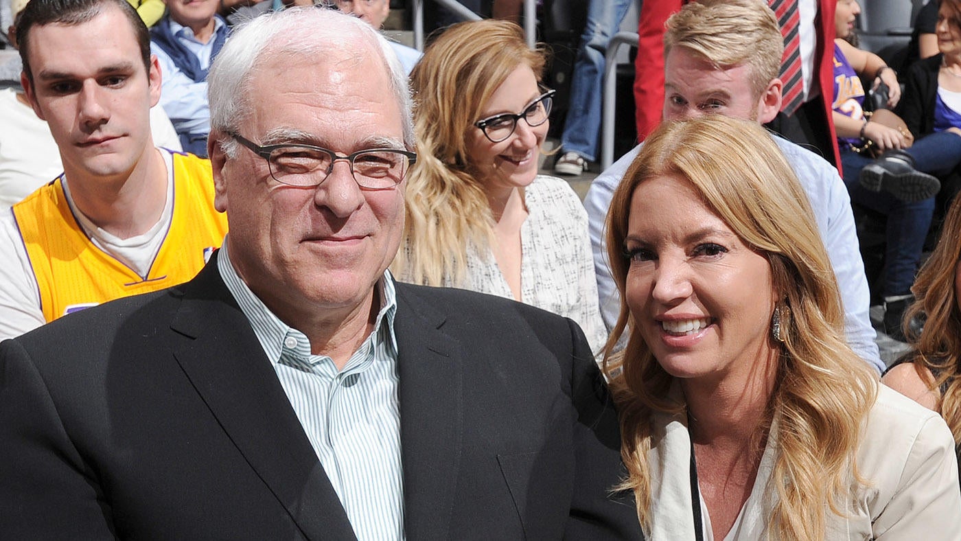 phil-jackson-buss-g.jpg