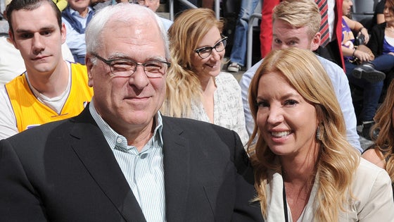 phil-jackson-buss-g.jpg