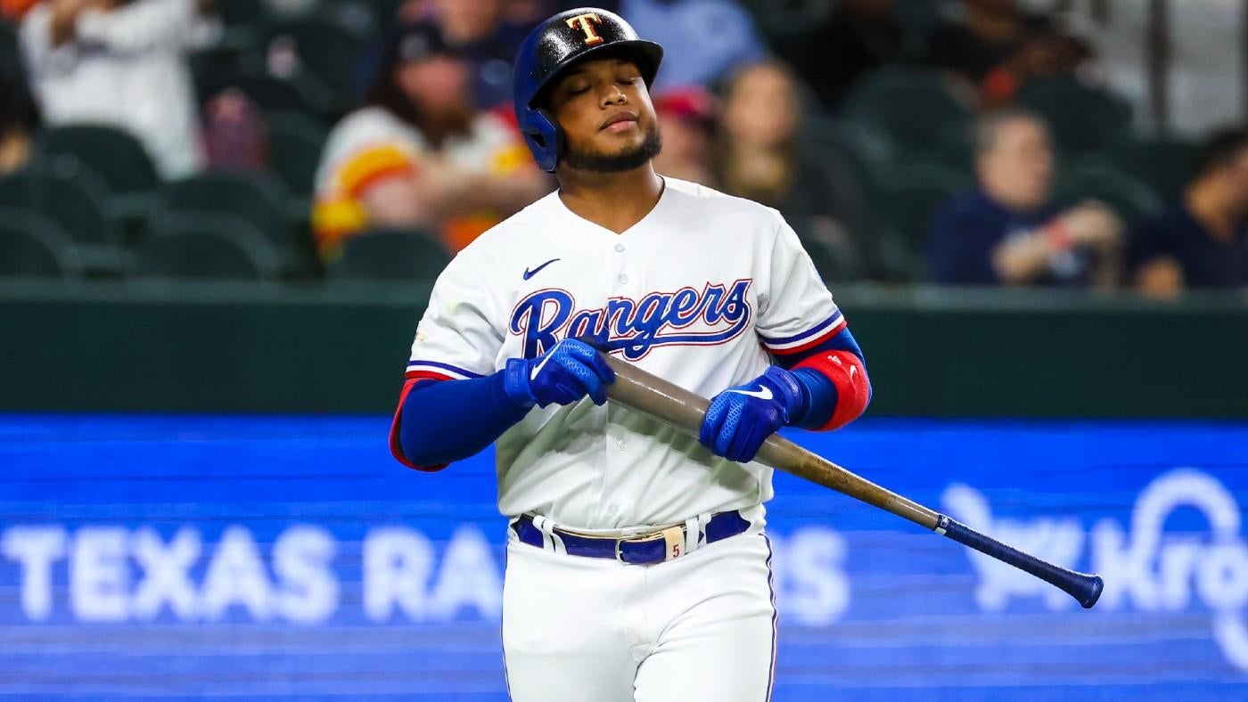 willie-calhoun-rangers.jpg
