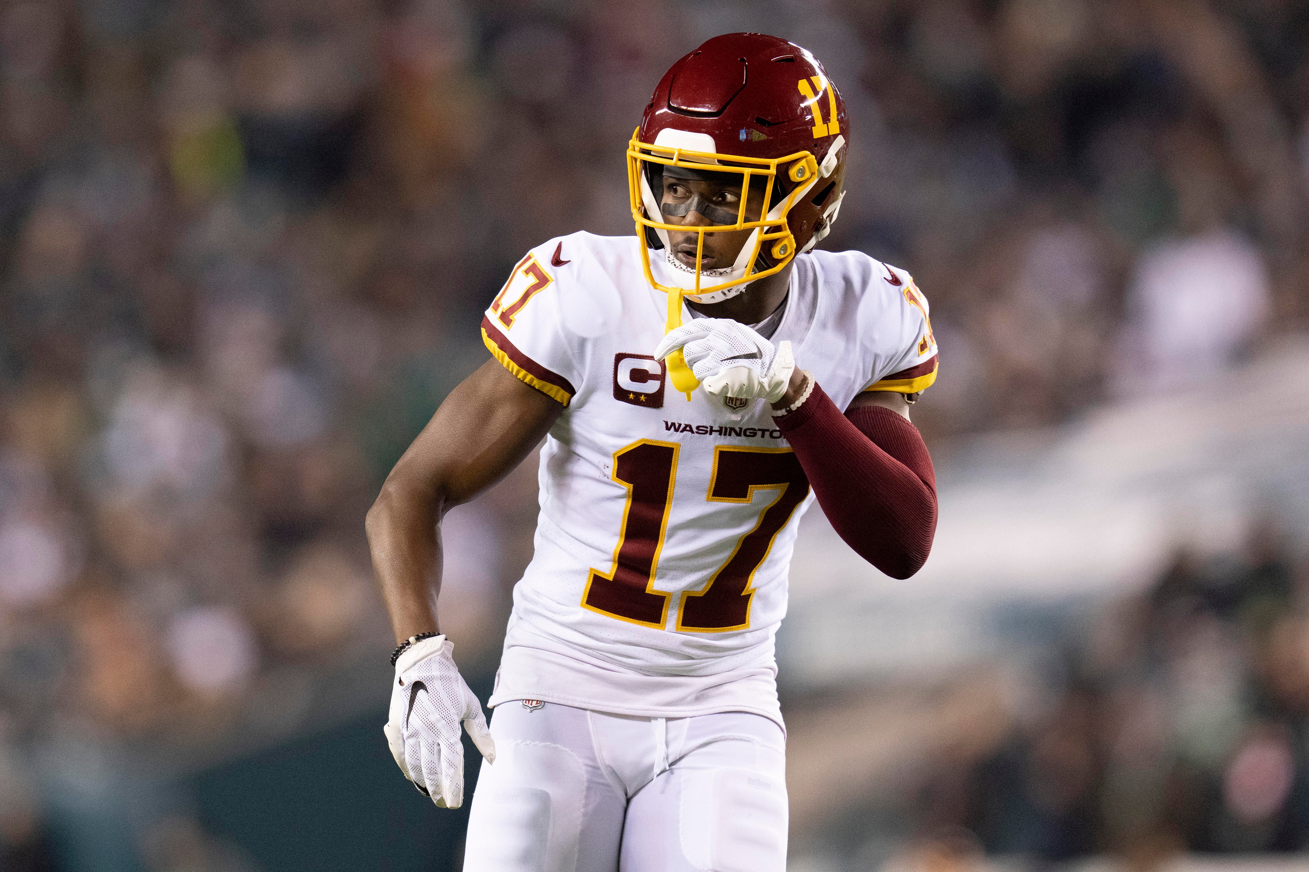 Washington Football Team v Philadelphia Eagles