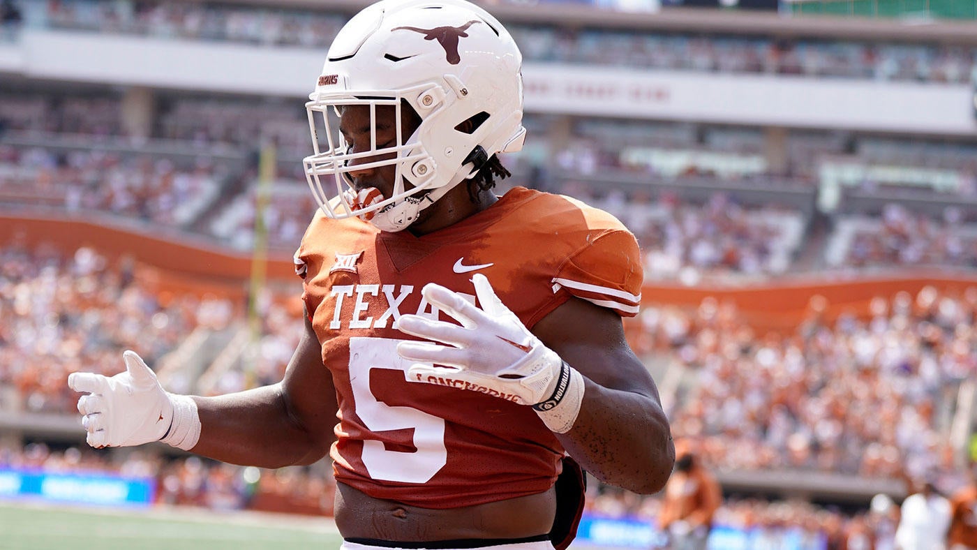 usatsi-bijan-robinson-texas.jpg