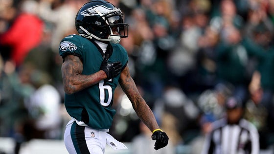 Tennessee Titans v Philadelphia Eagles