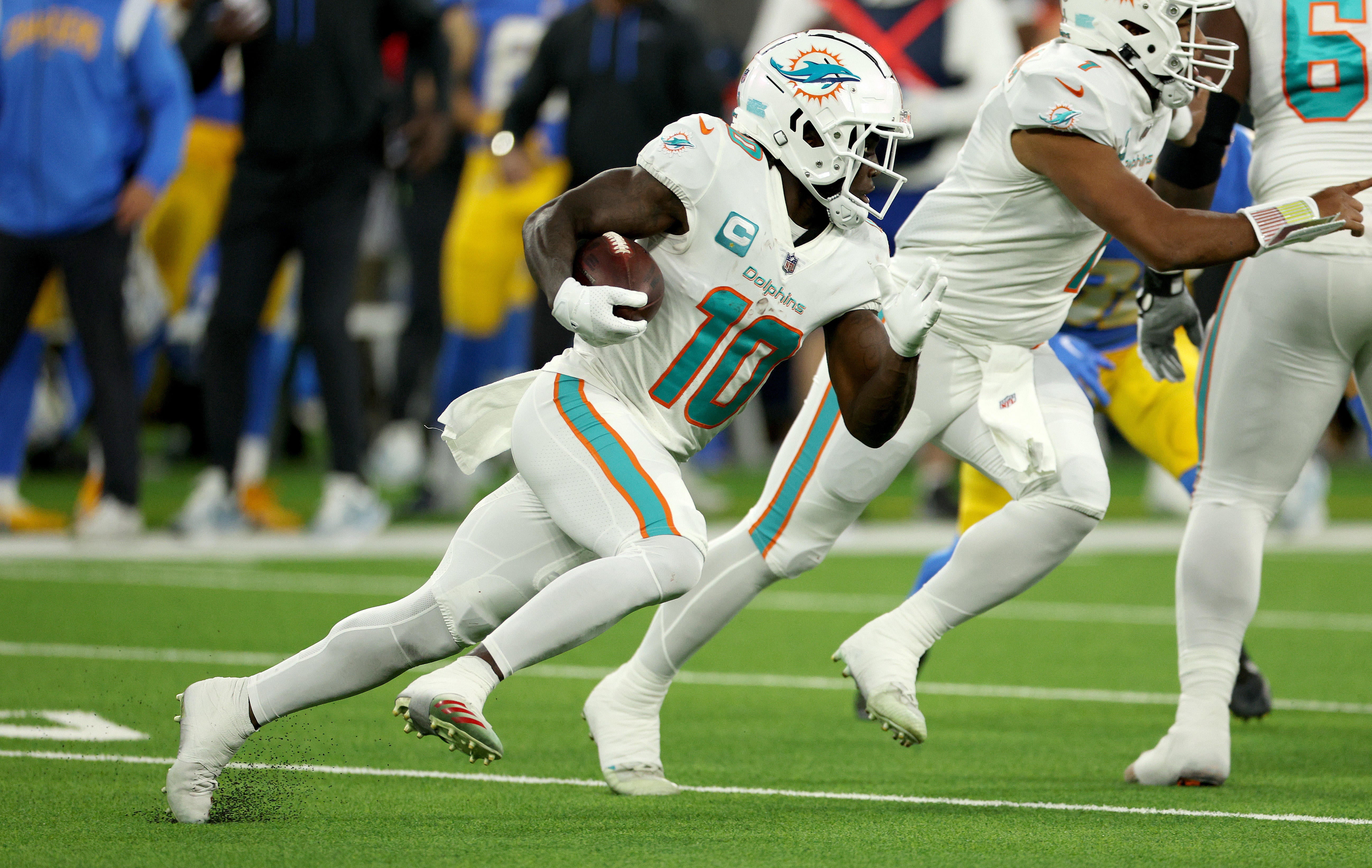 Miami Dolphins v Los Angeles Chargers
