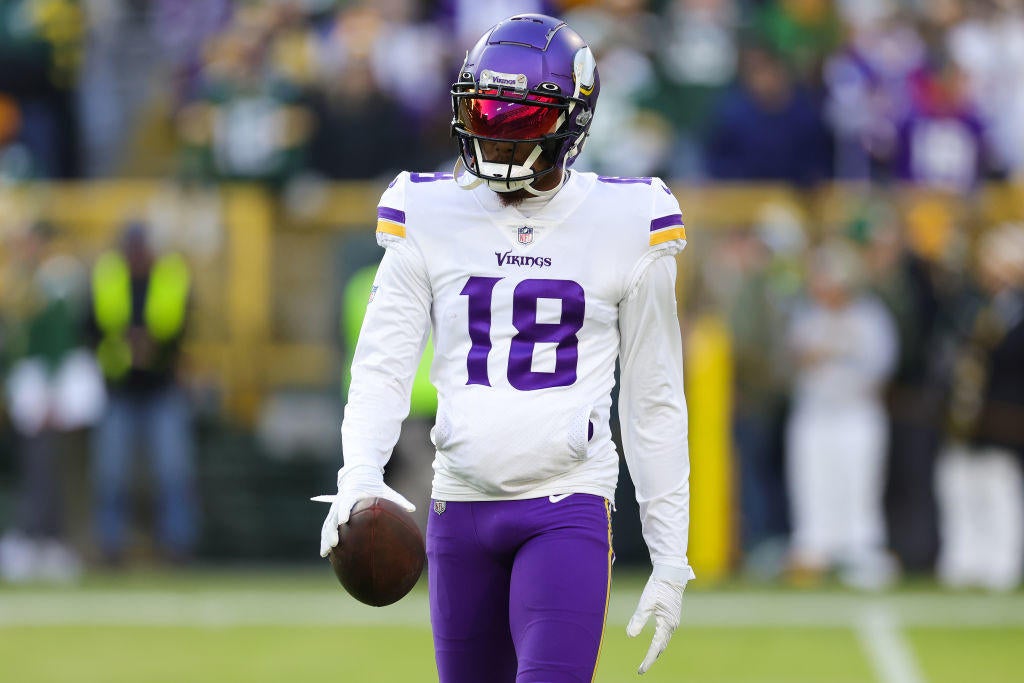 Minnesota Vikings v Green Bay Packers