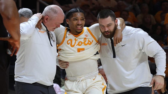 NCAA Basketball: Arkansas at Tennessee
