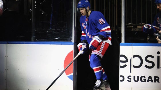 Ottawa Senators v New York Rangers
