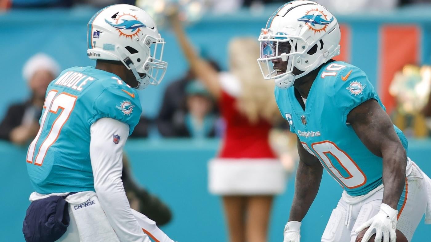 dolphinswrs.jpg