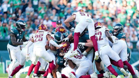 NFL: OCT 01 Commanders at Eagles