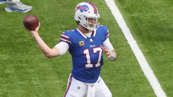 gettyimages-1724137907-josh-allen-bills-qb-pregame-london-2023-1400.jpg