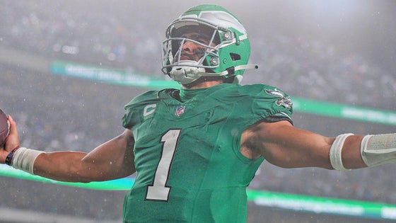 getty-jalen-hurts-eagles.jpg