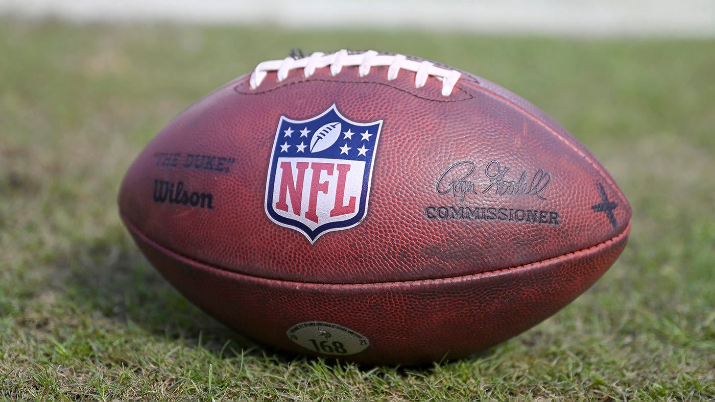 nfl-ball-g.jpg