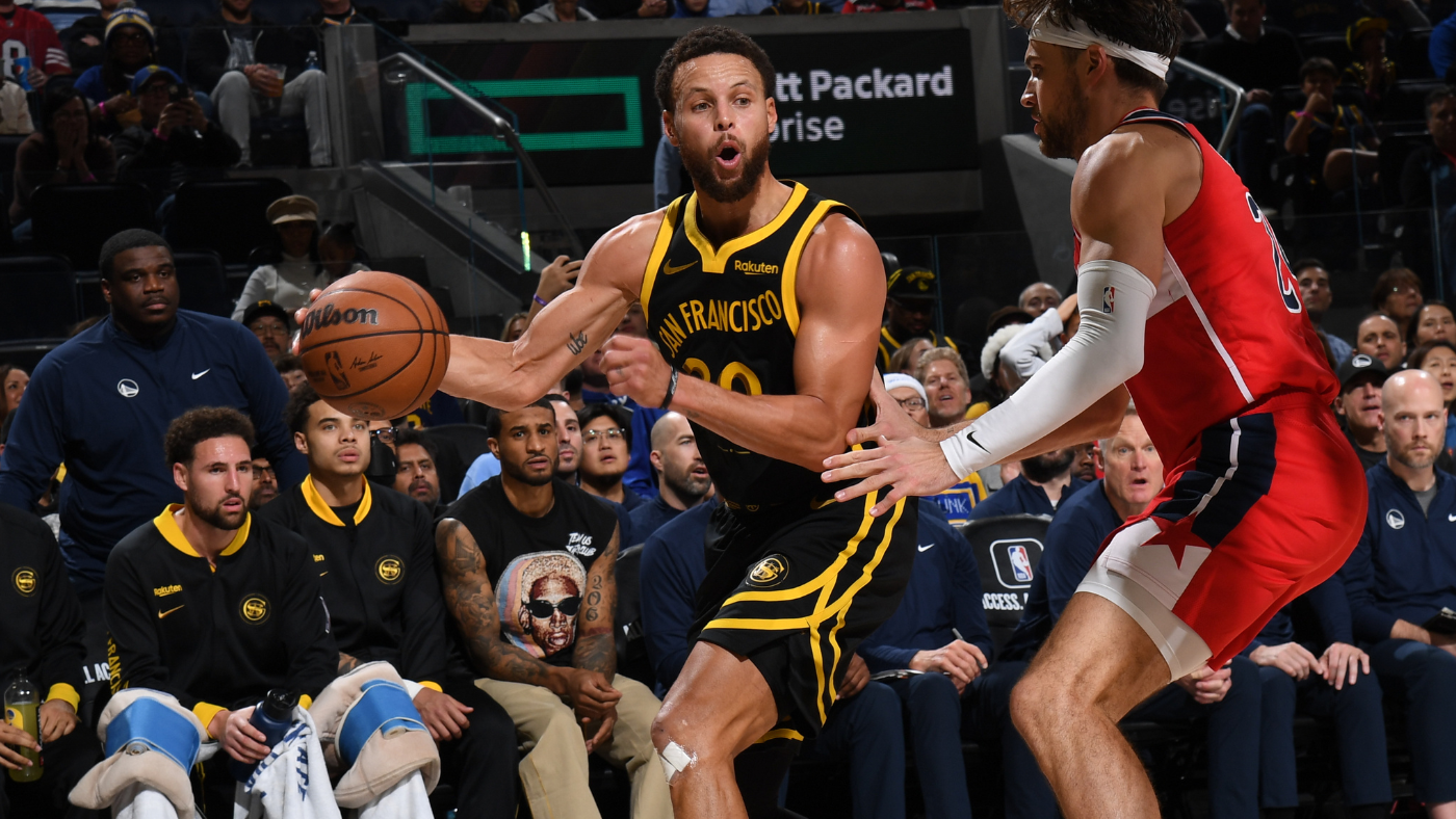 stephen-curry-passes-getty.png