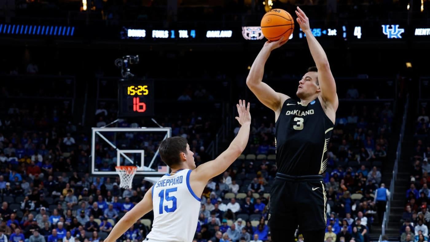 NCAA Basketball: NCAA Tournament First Round-Kentucky v Oakland