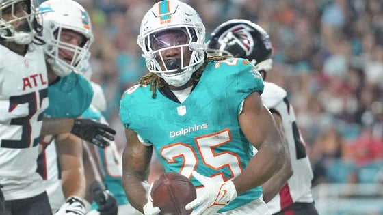 Buffalo Bills v Miami Dolphins - NFL 2025