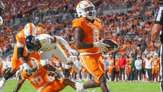 Syndication: The Knoxville News-Sentinel