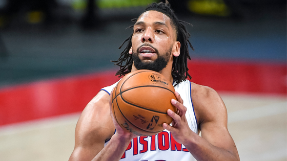 jahlil-okafor-etty.png