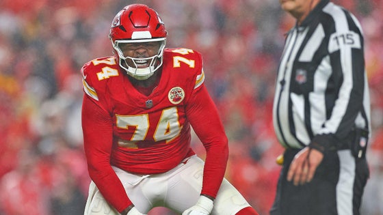 getty-jawaan-taylor-chiefs.jpg