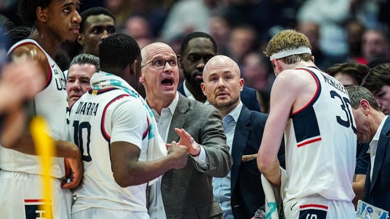 NCAA Basketball: Villanova at Connecticut