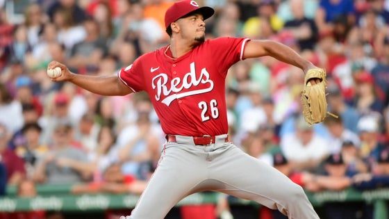chase-burns-cincinnati-reds-usatsi-ii.jpg