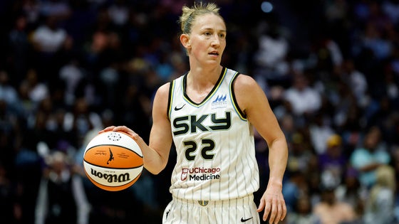 090625-courtneyvandersloot.jpg