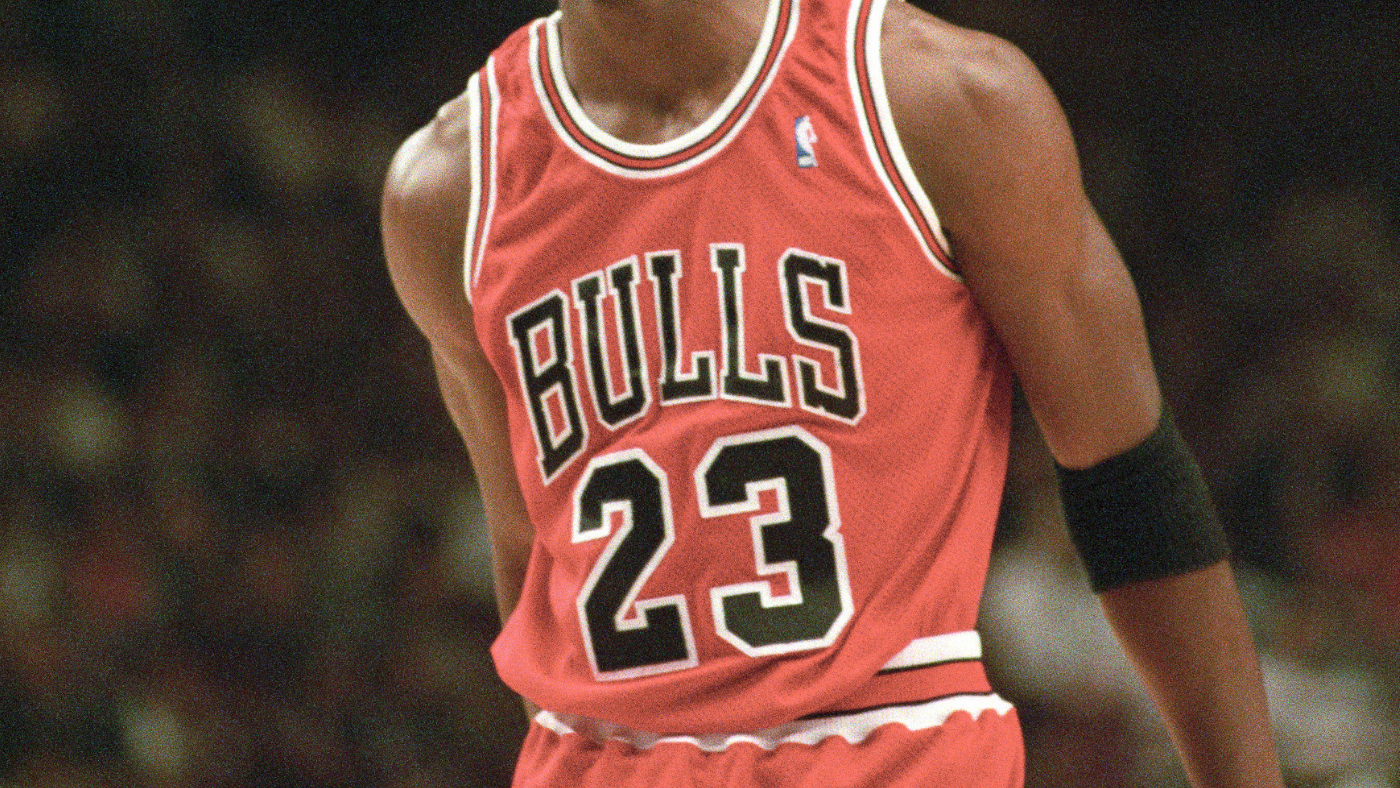 bulls-top-jersey-getty.png