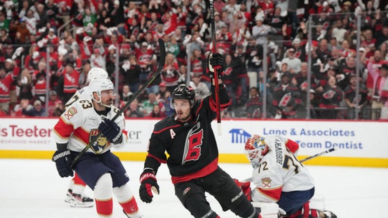 sebastian-aho-hurricanes-panthers.jpg