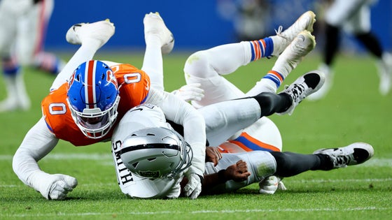 geno-smith-raiders.jpg