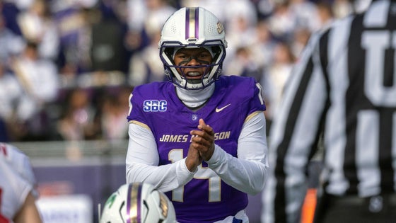 jmu-football-james-madison-alonza-barnett.jpg