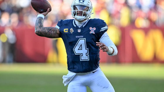 Dallas Cowboys v Washington Commanders - NFL 2025