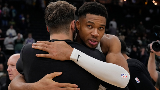 giannis-getty-37.png