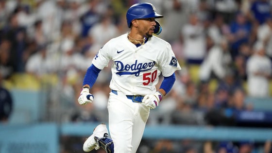 mookie-betts-los-angeles-dodgers-imagn-images.jpg