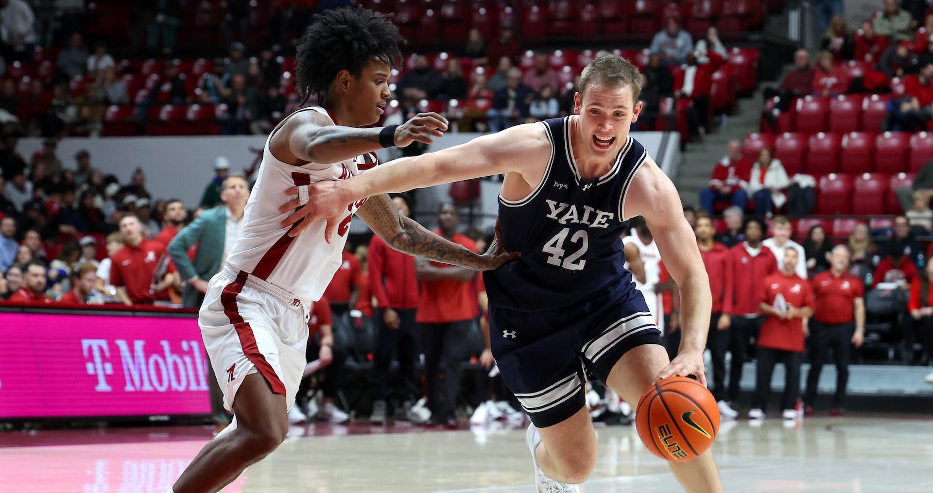 Nick-Townsend-Yale-Bulldogs