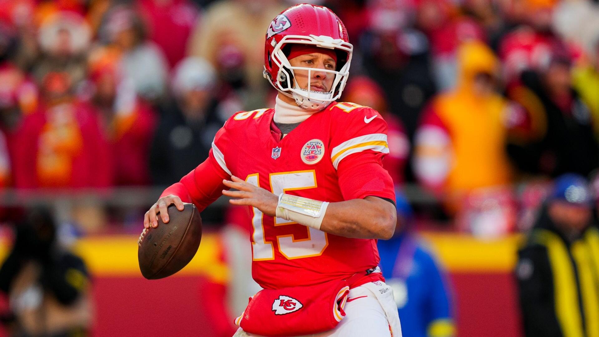 patrick-mahomes-cbs.jpg