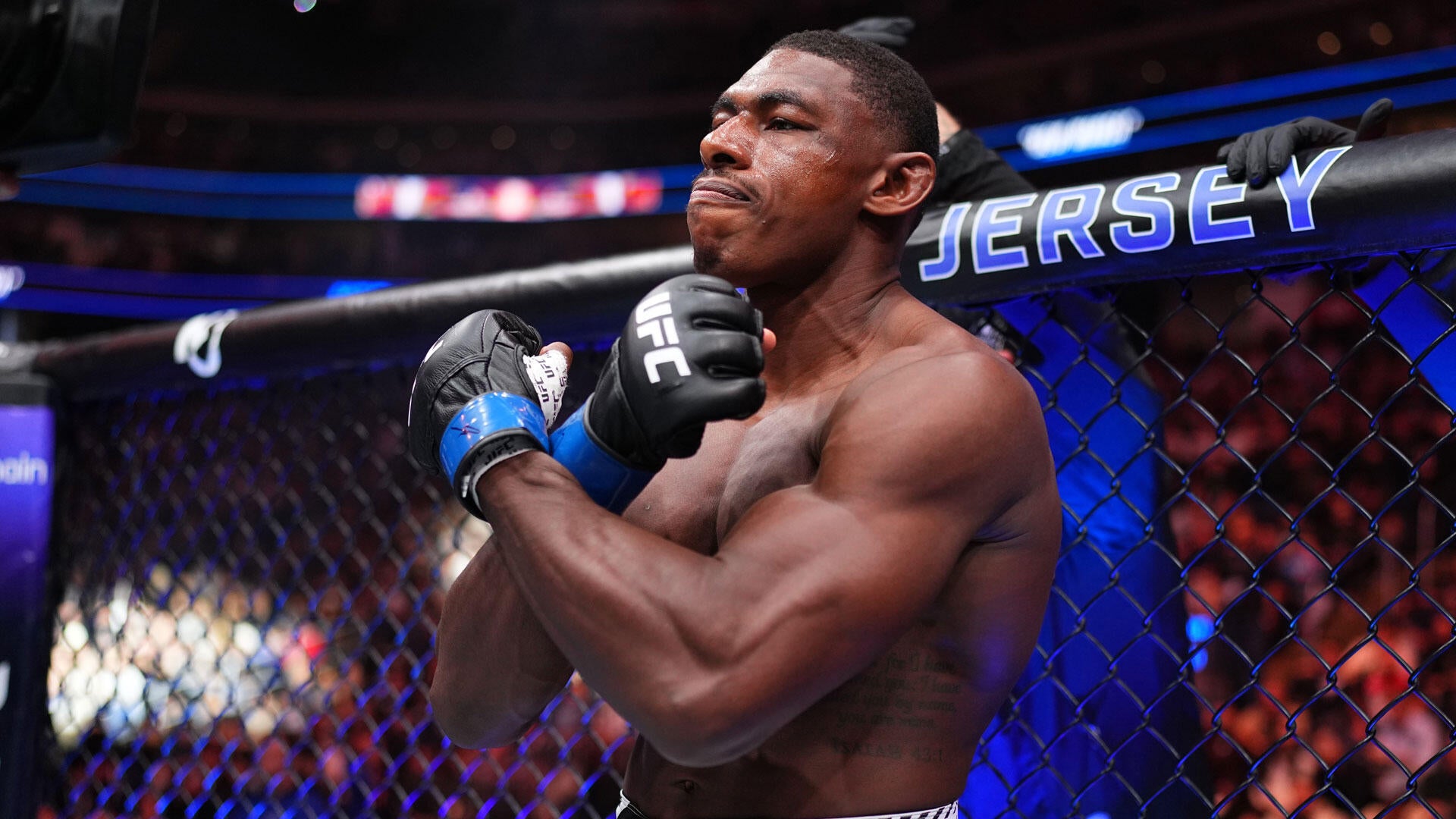 joaquin-buckley-prefight.jpg