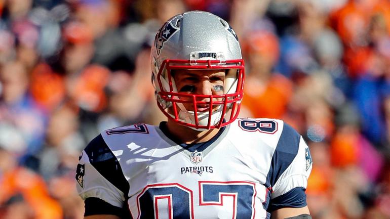 Rob Gronkowski says he is 'week to week' with his hamstring injury