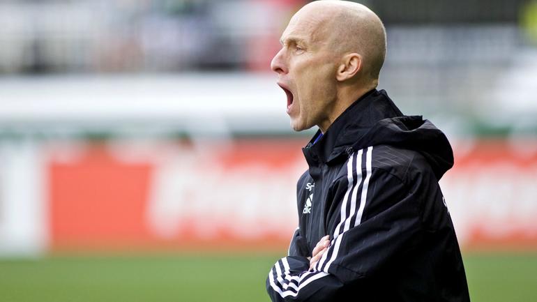 Premier League club will reportedly hold talks with ex-USMNT manager Bob Bradley