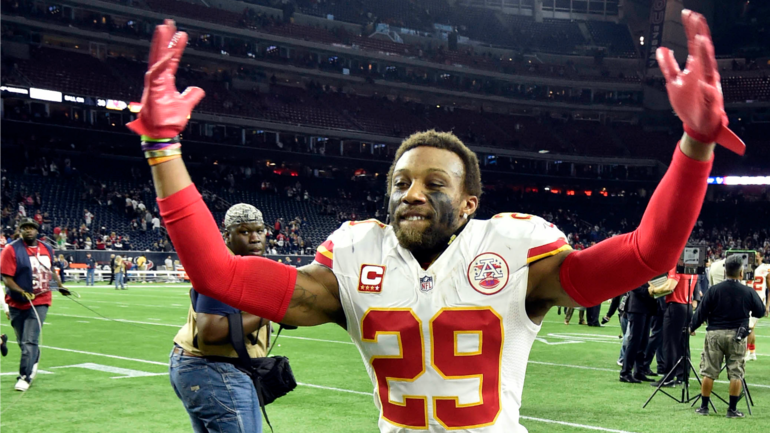 Eric Berry finally signs franchise tender, will return to Chiefs practice