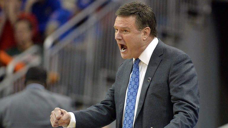College hoops rankings: Villanova now third in coaches poll; Big 12 has 3 in top 10