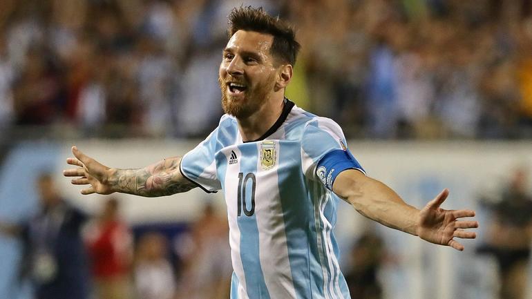 Messi reportedly will return to Argentina national team after talk with coach