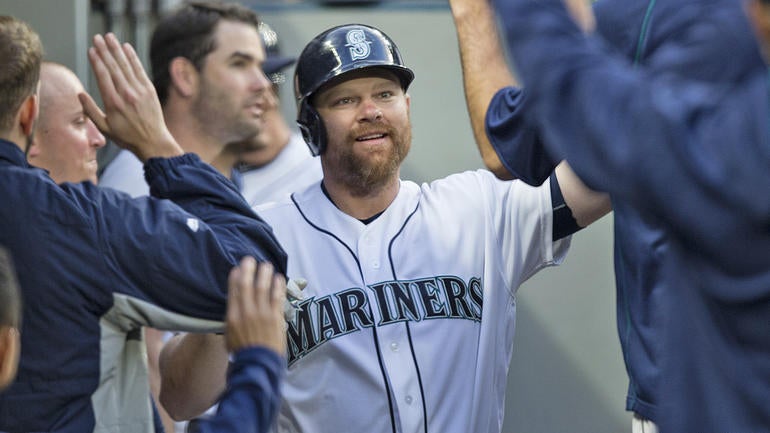 MLB Hot Stove Signings: Nationals reportedly land Adam Lind
